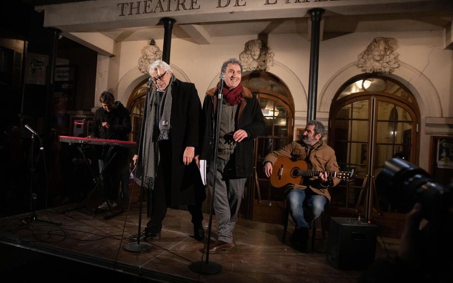 COVID 19 :  Manifestation poétique pleins de sens en réaction au  silence forcé du spectacle vivant